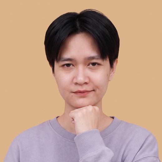 อ.อุ้ม